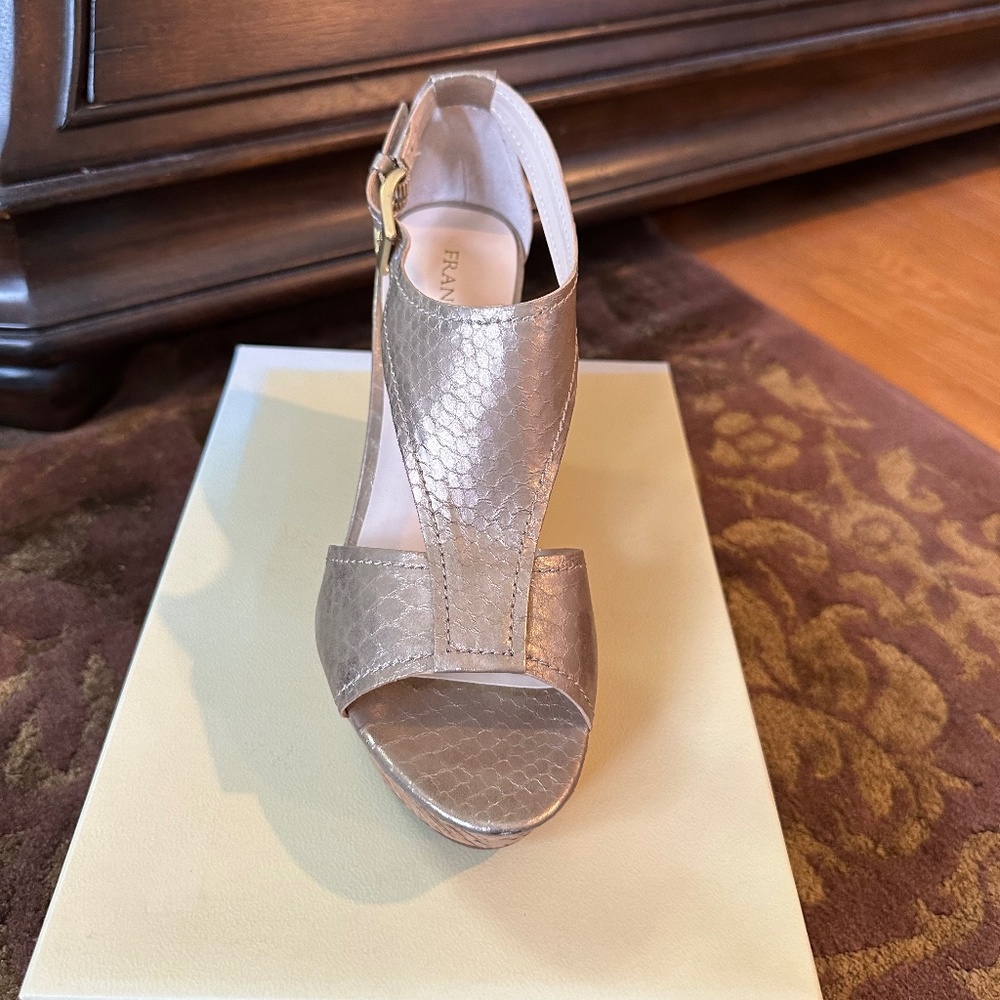 New- Never Worn: Franco Sarto Supra